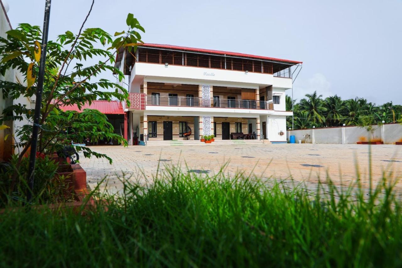 Castle Home Stays Udupi Extérieur photo